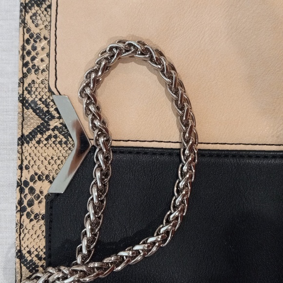 Wristlet Envelope Clutch - Picture 3 of 10